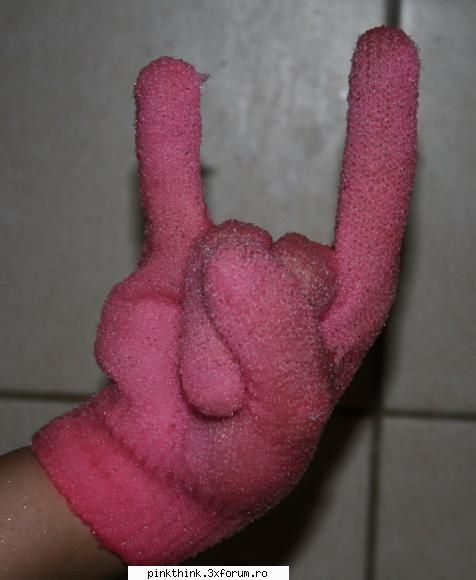 am pus-o din nou :)) pinky, say cheese!!!